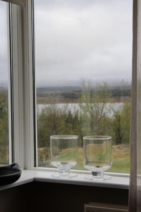 Quiet And Cozy Apartment With A Lake View Reykjavik Luaran gambar